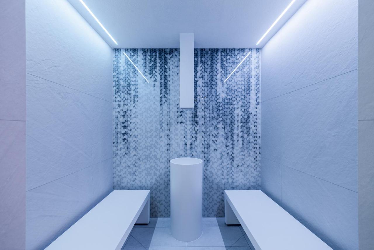 Radisson Red Gdansk, Wyspa Spichrzow 외부 사진